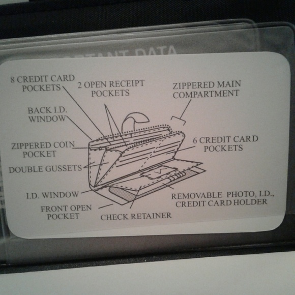 🌺NWT T.R. Bentley Vegan Leather Multi-Functional Wallet - Picture 2 of 5